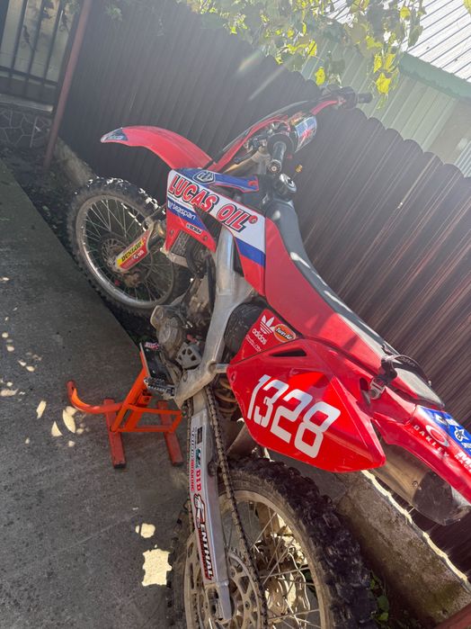 De vânzare motoare cross Honda Yamaha