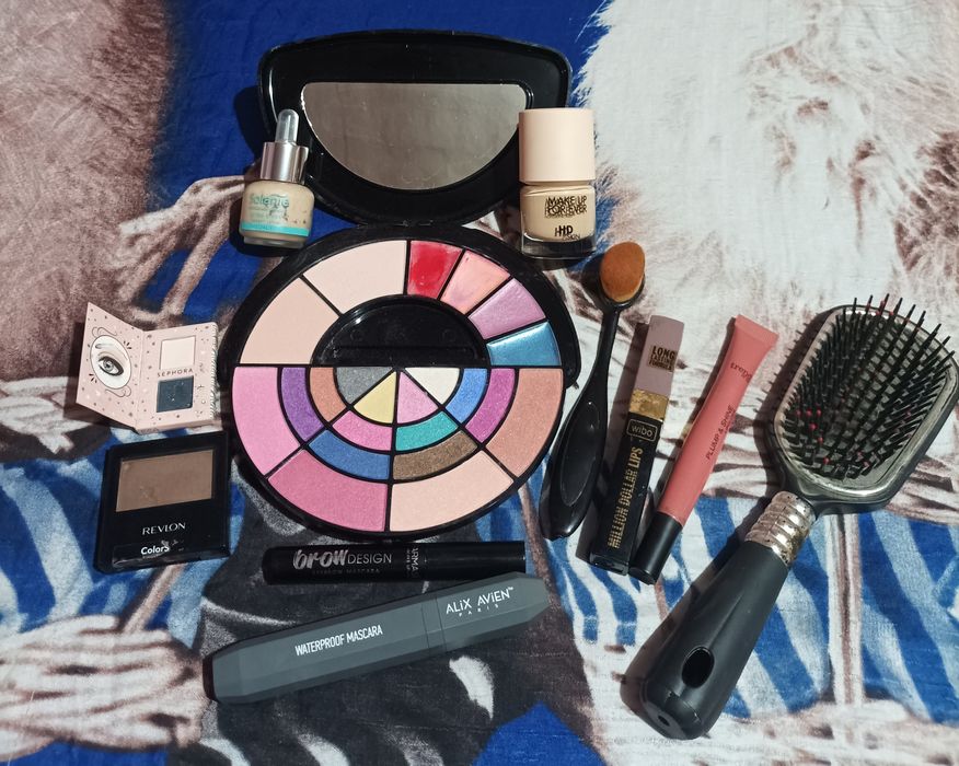 SET Complet cosmetice foarte bune