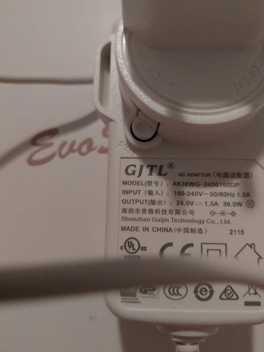 Vând epilator IPL Evosmart