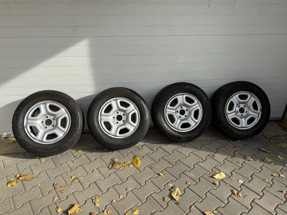 Jante tabla Duster 5x114.3 r 16 cu cauciucuri iarna