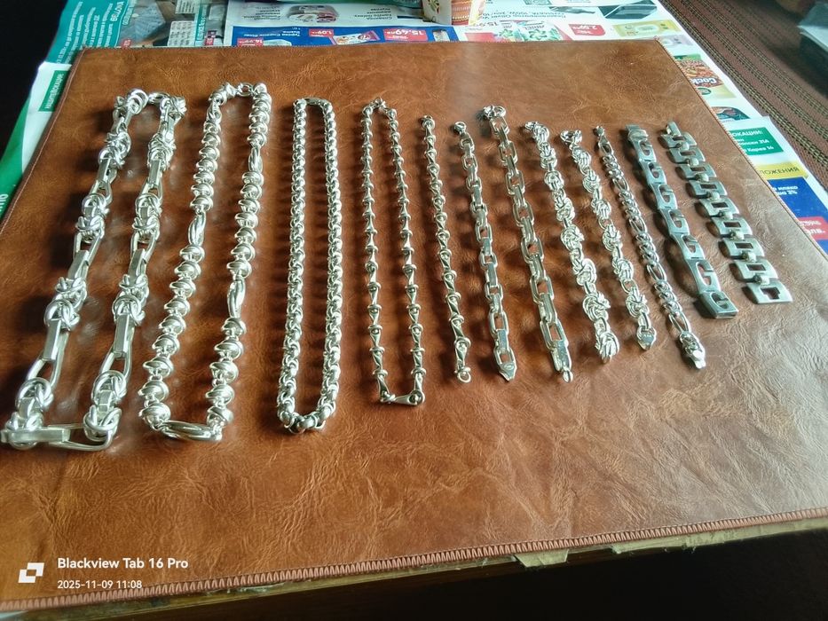 Лот от Сребърни Синджири и Гривни-560гр.
