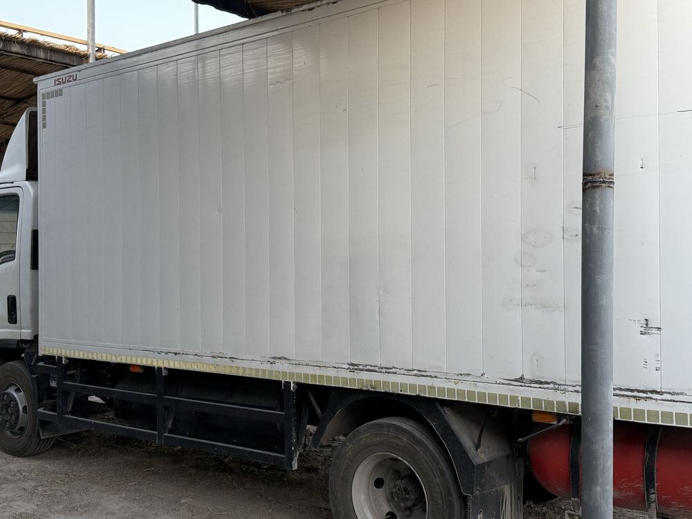 Исузи SNG 2018-йил. 2 та қўшимча газ балон қўйилган. Нархи 35000 $