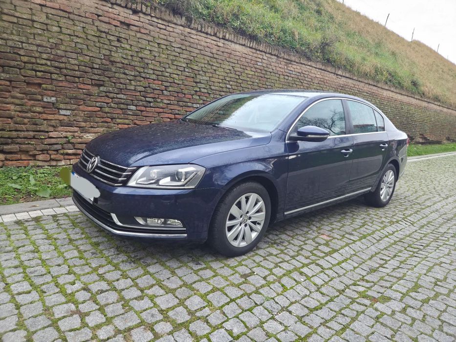 Volkswagen Passat Volkswagen passat Diesel - 2012  - 2.0 tdi Berlina
