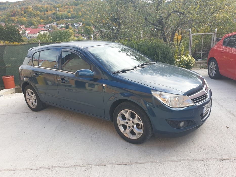 Vând Opel Astra H