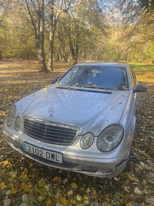 Vand Mercedes E280 -3.0 l