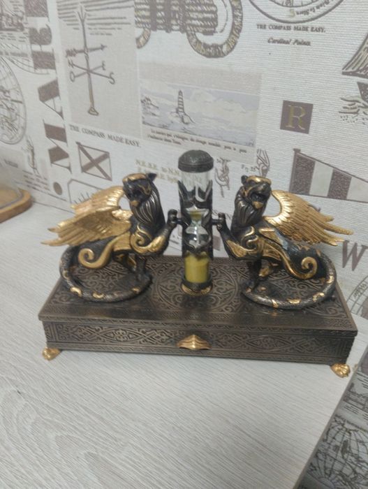 Продам песочные часы шкатулка