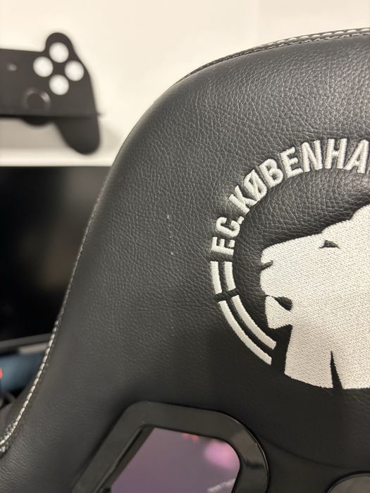 Scaun gaming profesional L33T Energy FCK Edition