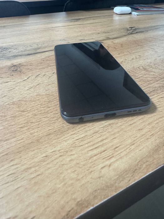 Vivo y53s obmen naqtga ham ciqadi