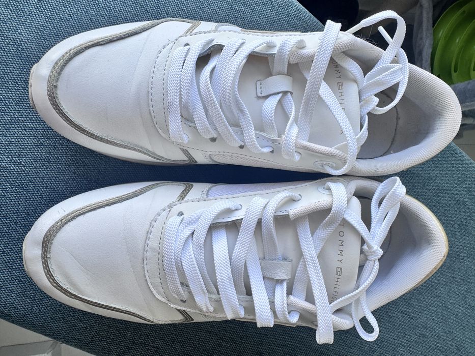 Adidasi Tomy nr 39 albi