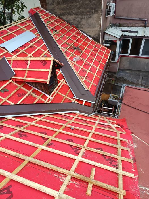 Firmă reparații acoperișuri