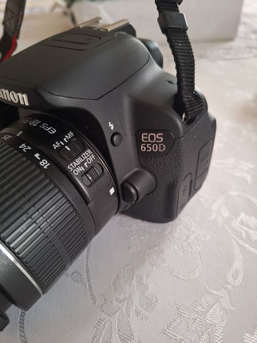 650D Canon kamera holati yangidek