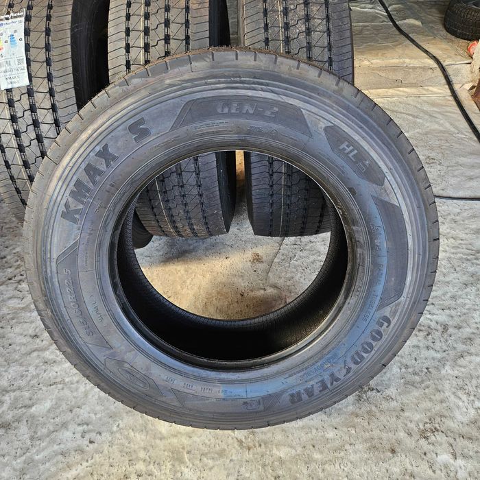 Нови предни гуми 315/60R22.5 Goodyear KMaxS Gen-2HL 154L 3PMFS DOT2025