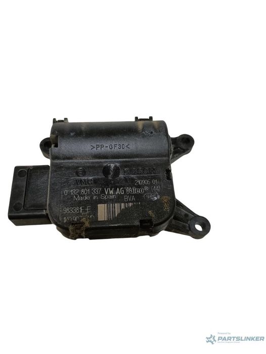 Motoraș/actuator clapetă aer VOLKSWAGEN GOLF V 1K1 2003 - 2009 0132801337