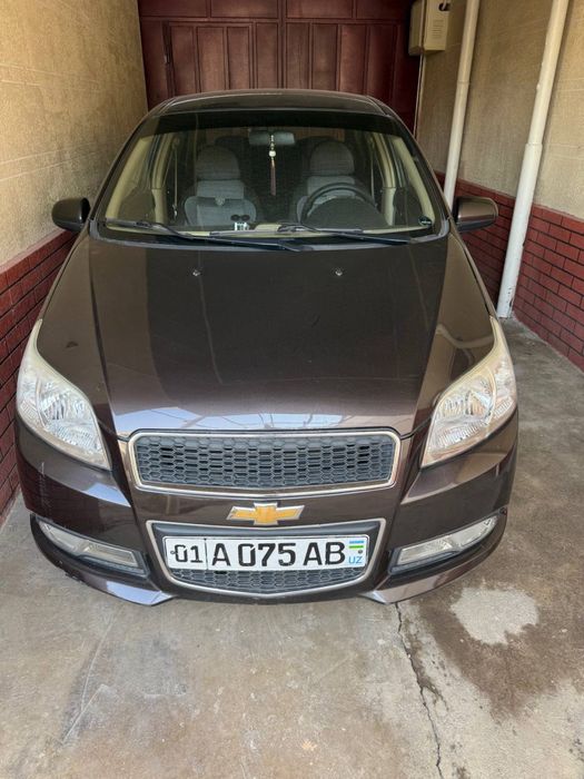 Продается нексия 3