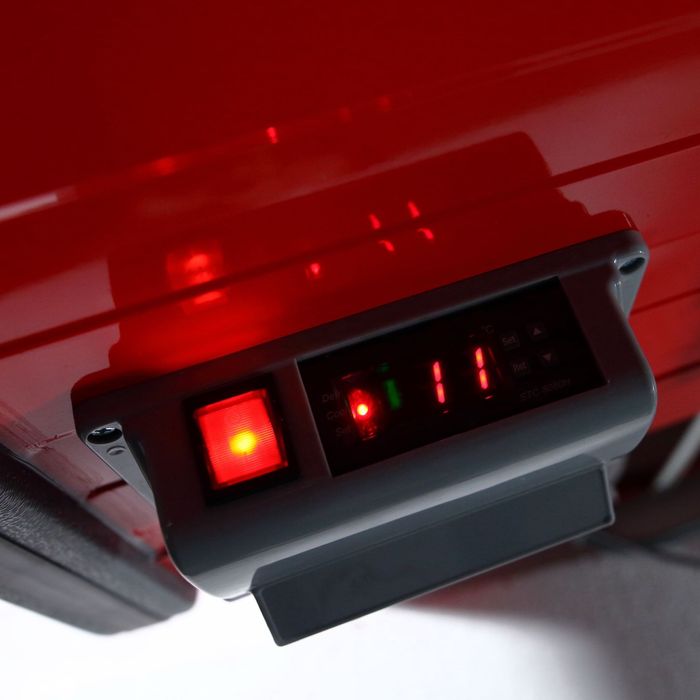 Vitrină frigorifica Pentru Mezeluri/Carne, Profesionala