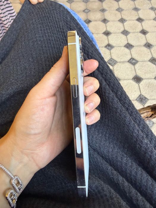 iphone 14 pro max 256gb silver