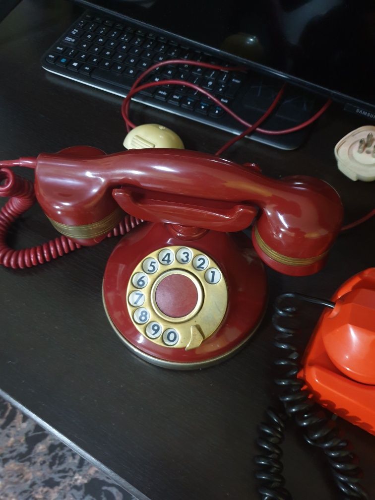 Telefoan vintage cu disc Italia