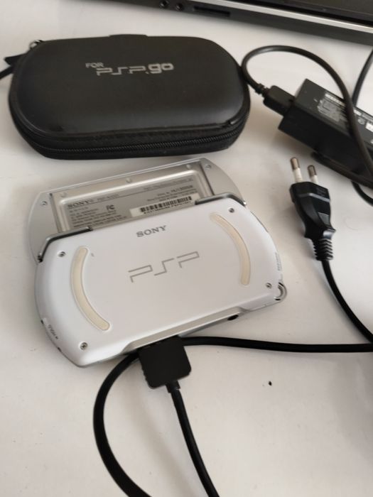 Продается PSP.go