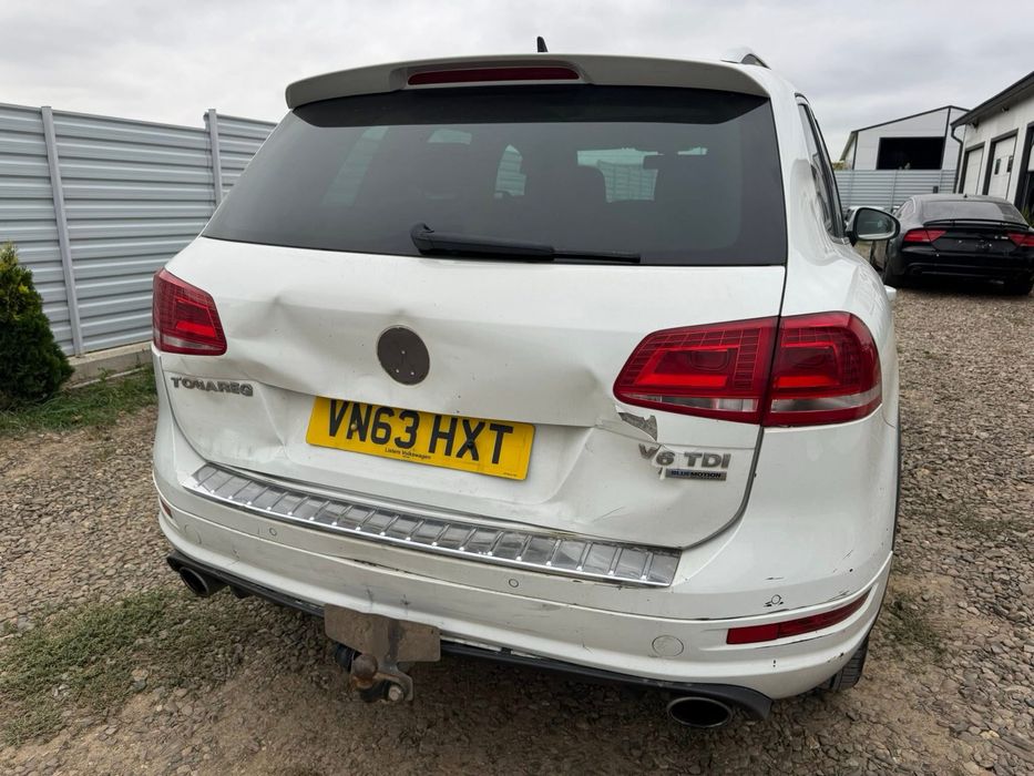 Dezmembrez Volkswagen Touareg 7P 2014 R-Line