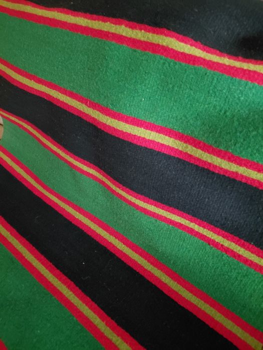 Covor din lână, culori superbe, lungime 3metri lățime 80cm.