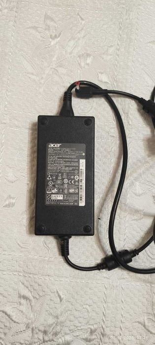 Адаптер за лаптоп ASER