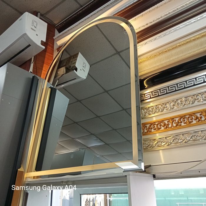 Зеркало с подсветкой