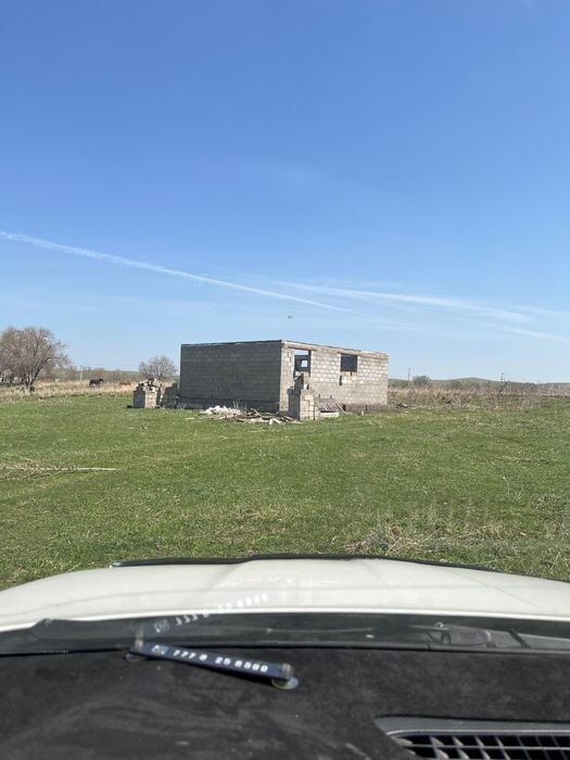 Недостроенный дом