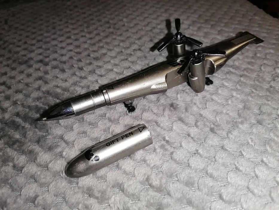 Химикалка играчка
