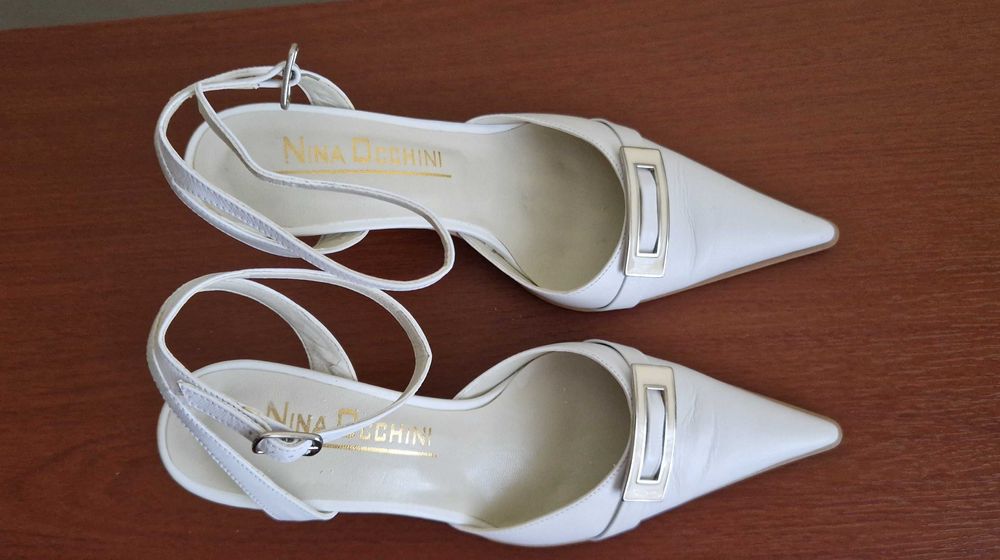 Pantofi din piele (marime36)
