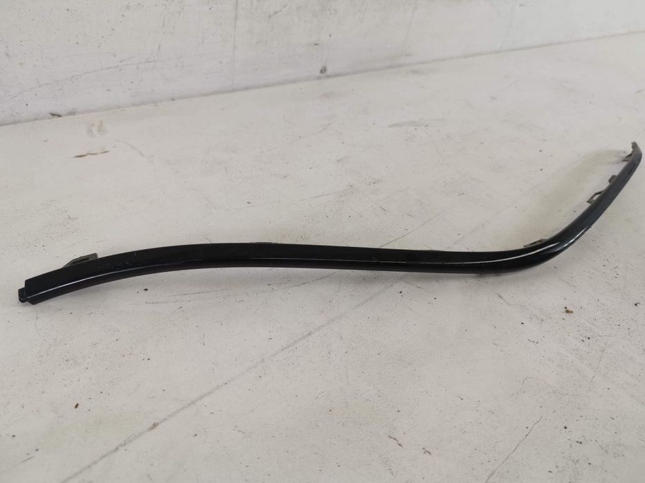 Декоративен елемент предна броня ляво Мерцедес-Бенц ГЛЕ-Клас / Mercede