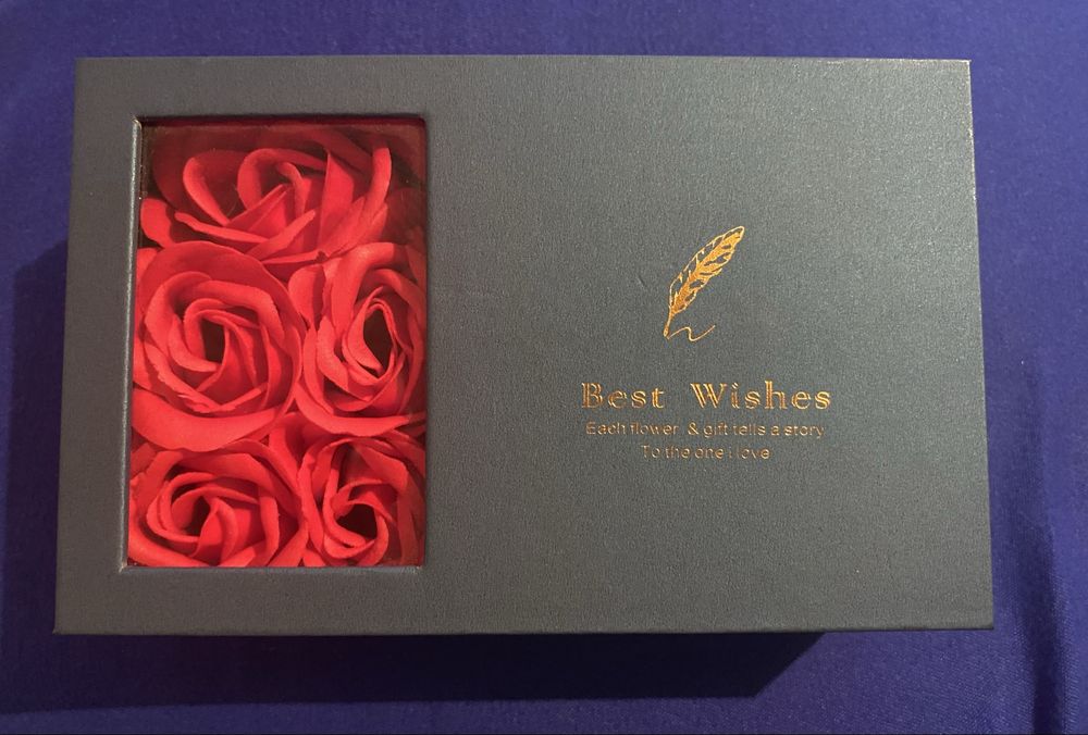 Уникално дамско колие Любов