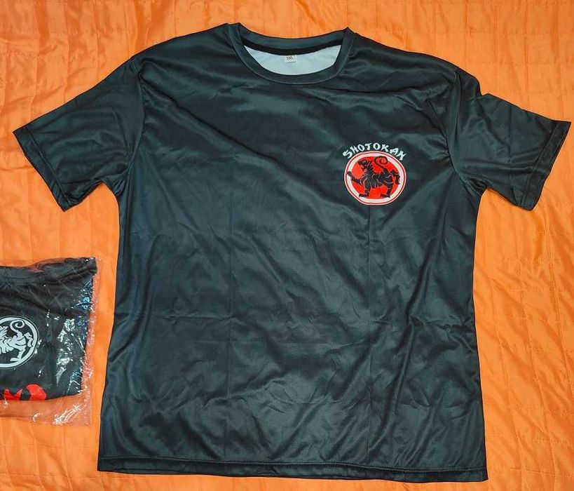 Vand tricouri imprimeu karate Shotokan