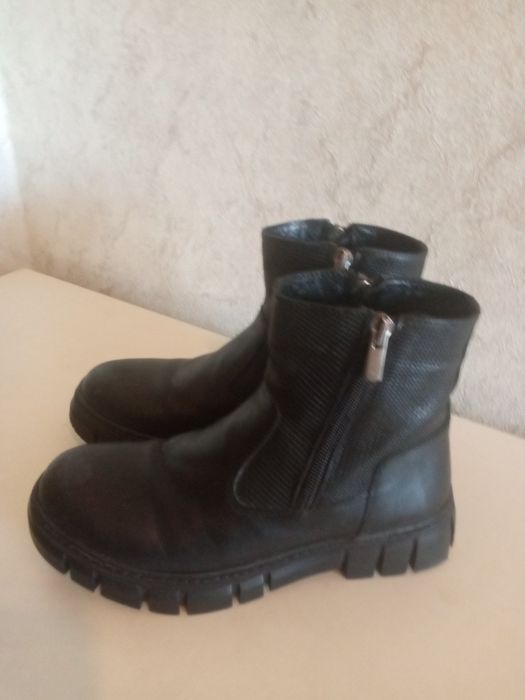 Зимний детский сапоги.