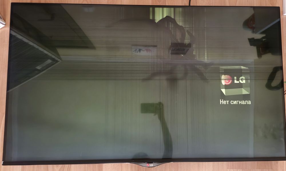 Телевизор LG на запчасти