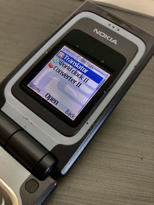 Nokia 7200 – Made in Finland – Telefon retro de colecție