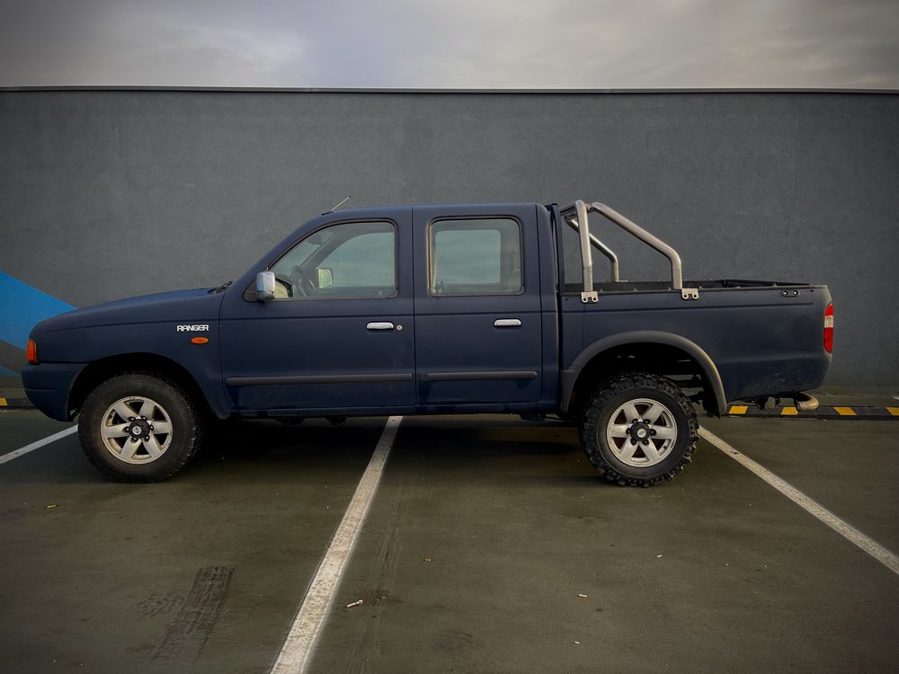 Ford Ranger 4x4 (PREȚ ÎN EURO)