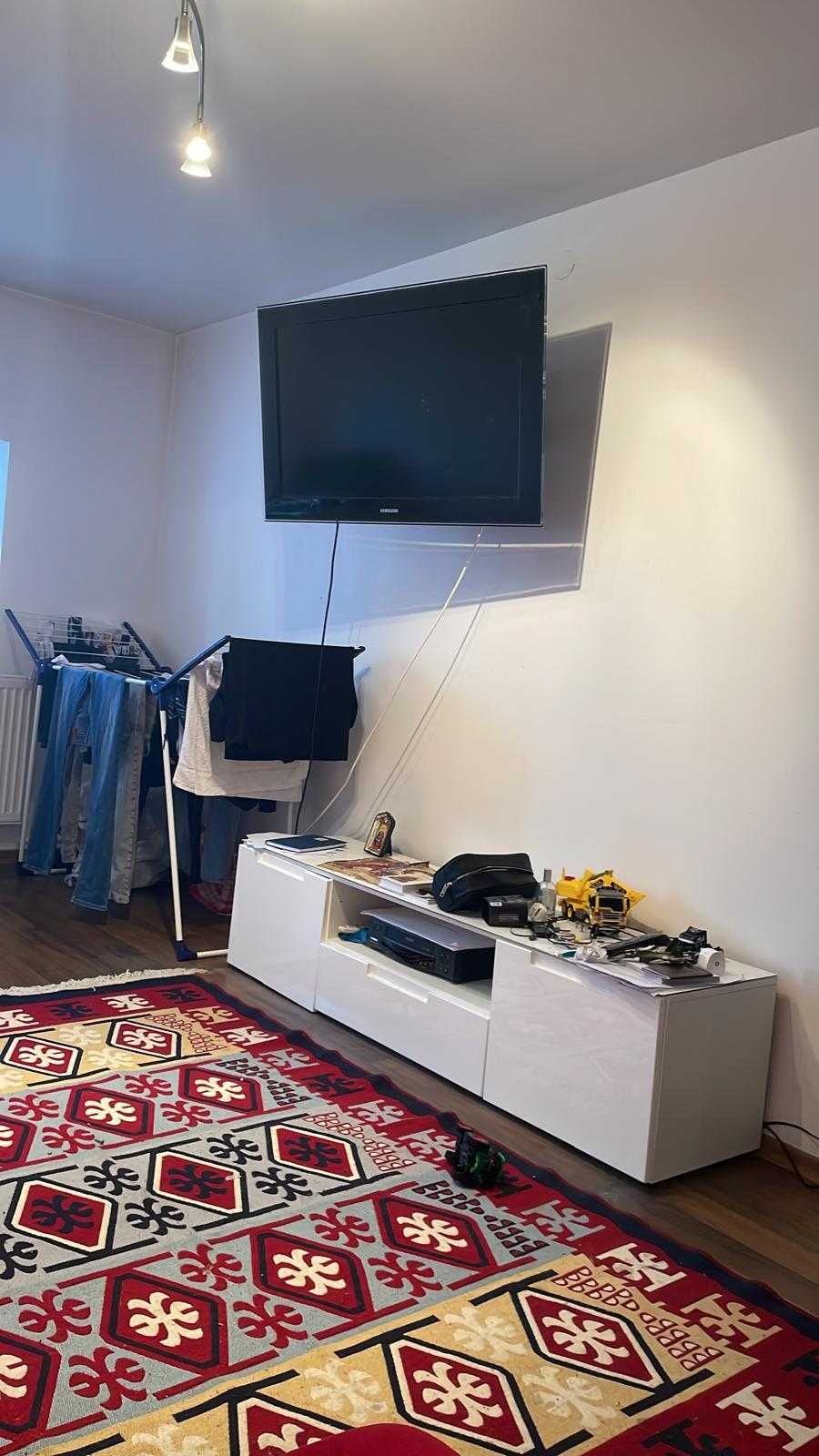 Vand Apartament 2 camere, strada Nicolae Grigorescu, et. 2