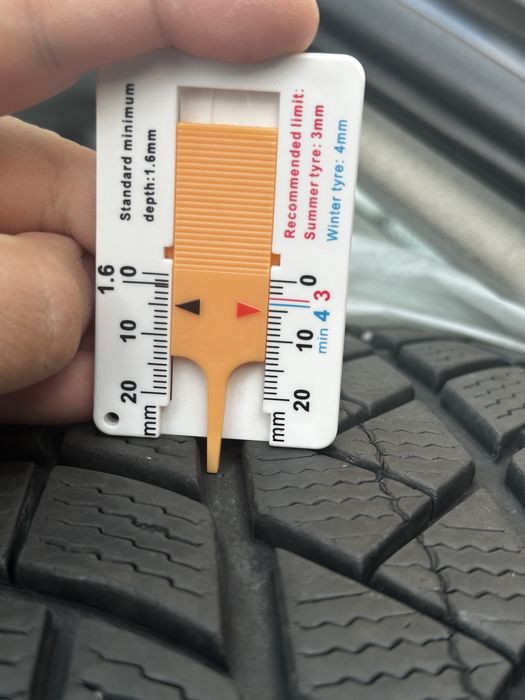 Anvelope de iarnă Vredestein Wintrac 215/65 R17 99V