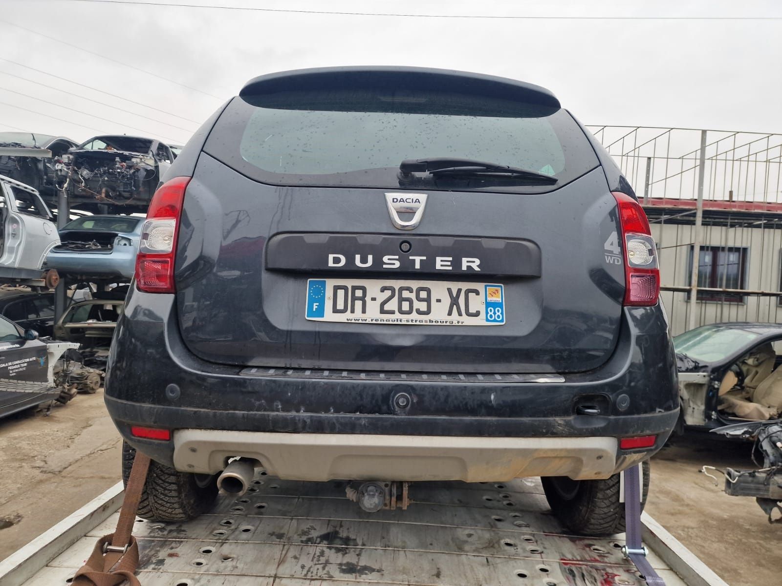 Dezmembram Dacia Duster 2011 1.5dci 4x4 Euro 5
