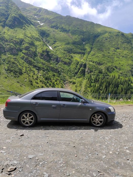 Toyota Avensis T25