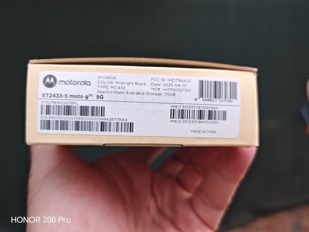 Продавам смартфон Motorola g35