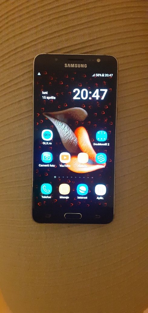 Telefon Samsung J5