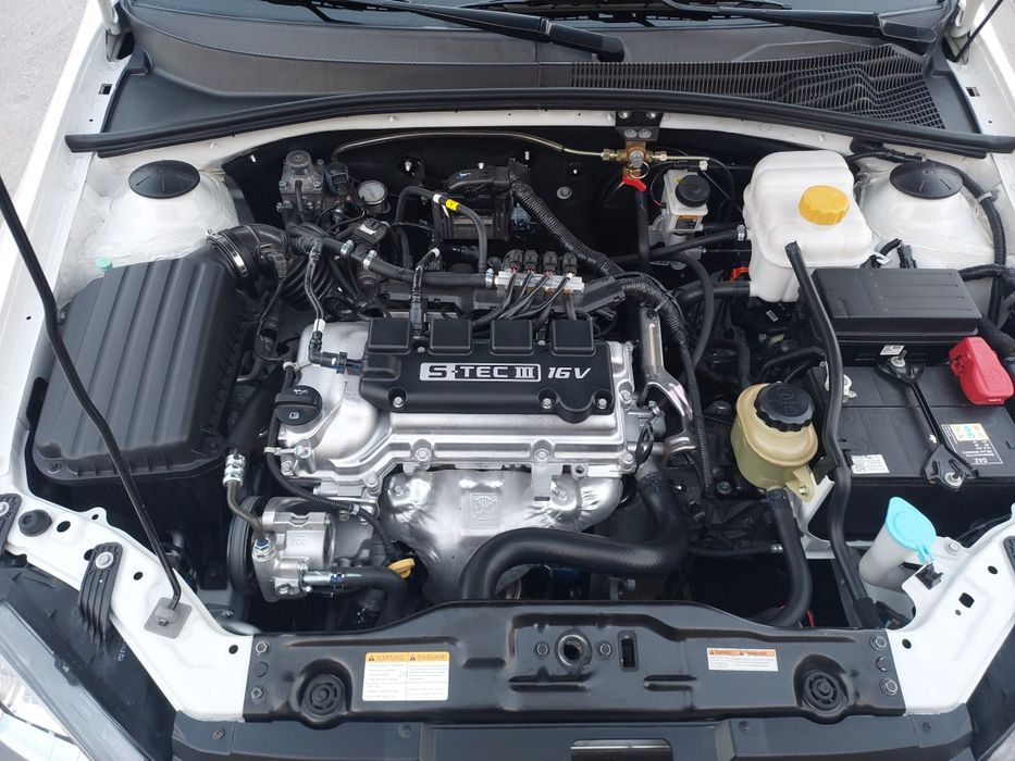 Срочно продам Lacetti  Gentra