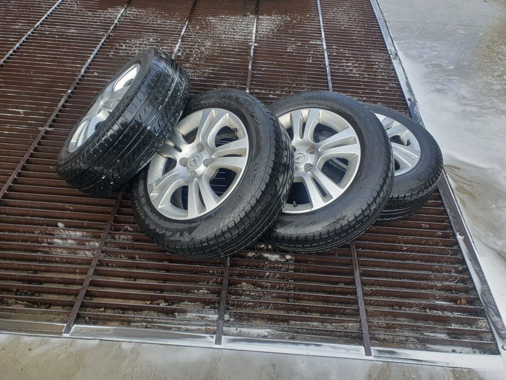 Jante aliaj originale Opel  pe 15 cu cauciucuri vară