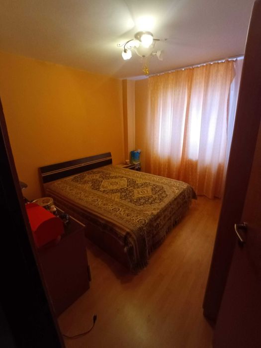 Apartament cu 2 camere decomandat pe Valea Prahovei