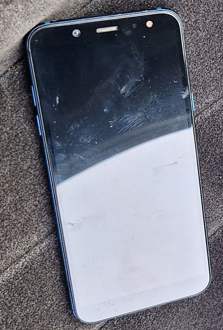 Samsung A6 2018 продам