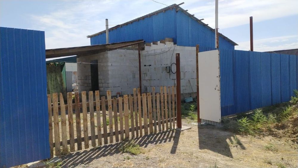 Времянка сатылады Жанадаур11х5 мектеп жакын5минжаяу Высоковолтка30метр