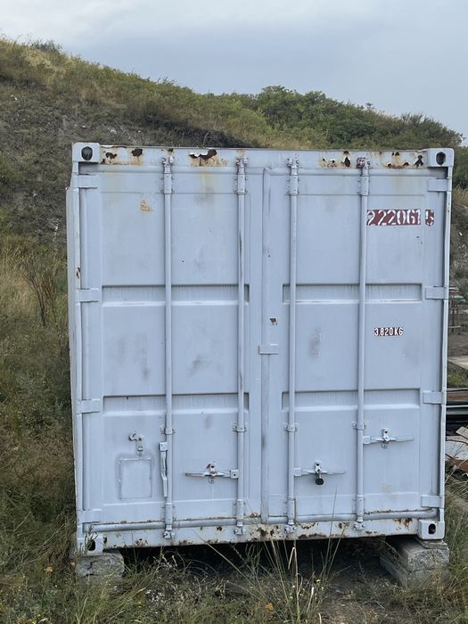 Продам 40 футовый контейнер