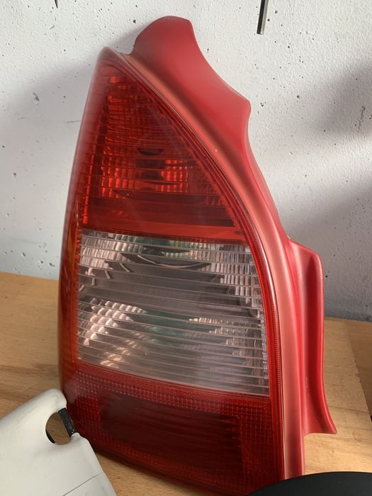 Cotroen C 2  Ситроен C 2 Сопове о огледало