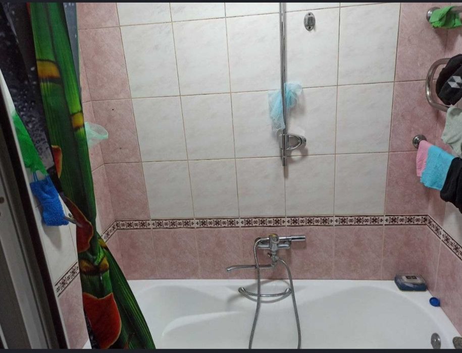 Kvartira sotiladi eng arzon narxda bunaqasini topomisila